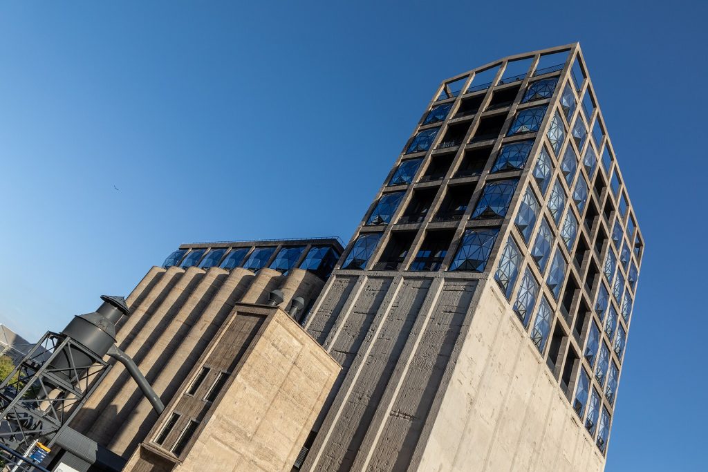 Cape Town (ZA), Waterfront, Zeitz Museum of Contemporary Art Africa -- 2024 -- 2980