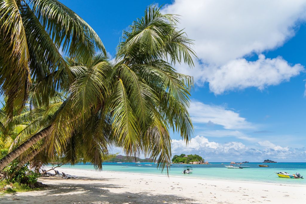 Cote D'Or Beach - Anse Volbert - Praslin - Seychelles