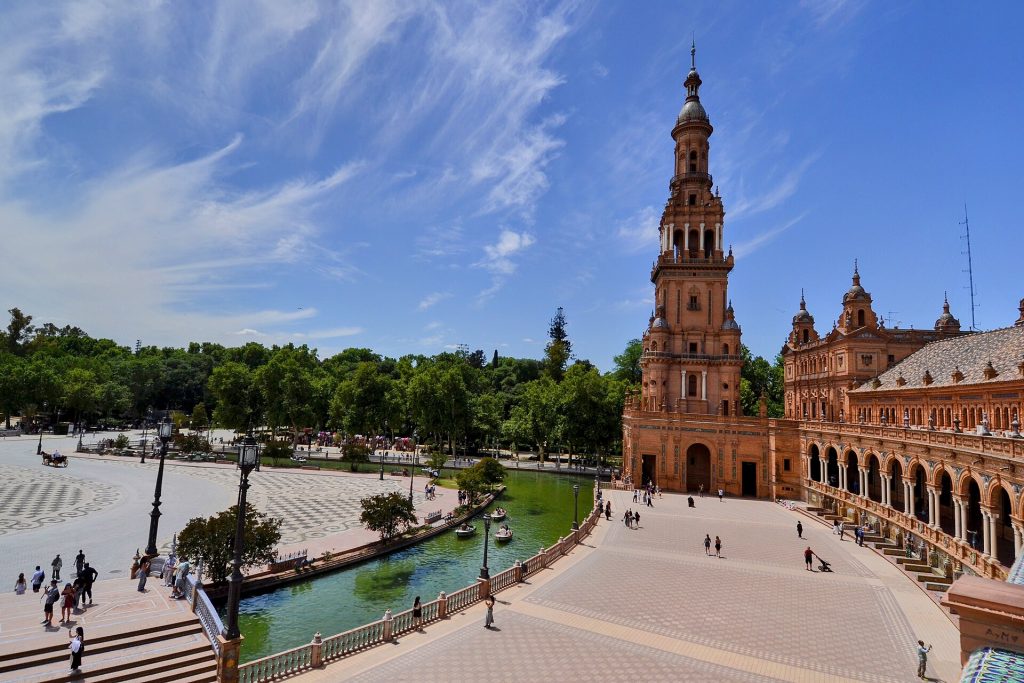 Plaza de Espana Seville Torre Norte
