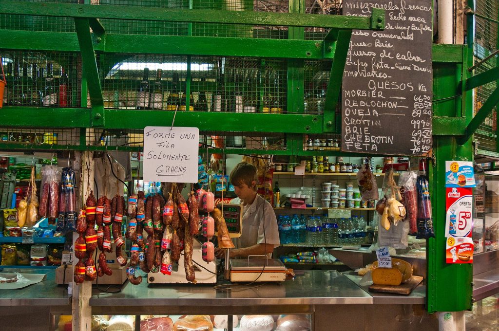 San Telmo Market, Buenos Aires, Argentina, 14th. Jan. 2011 - Flickr - PhillipC