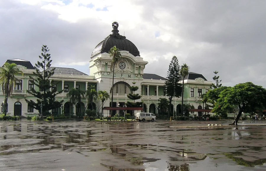 Maputo on Foot: Architecture, Markets and a More Complete City Story