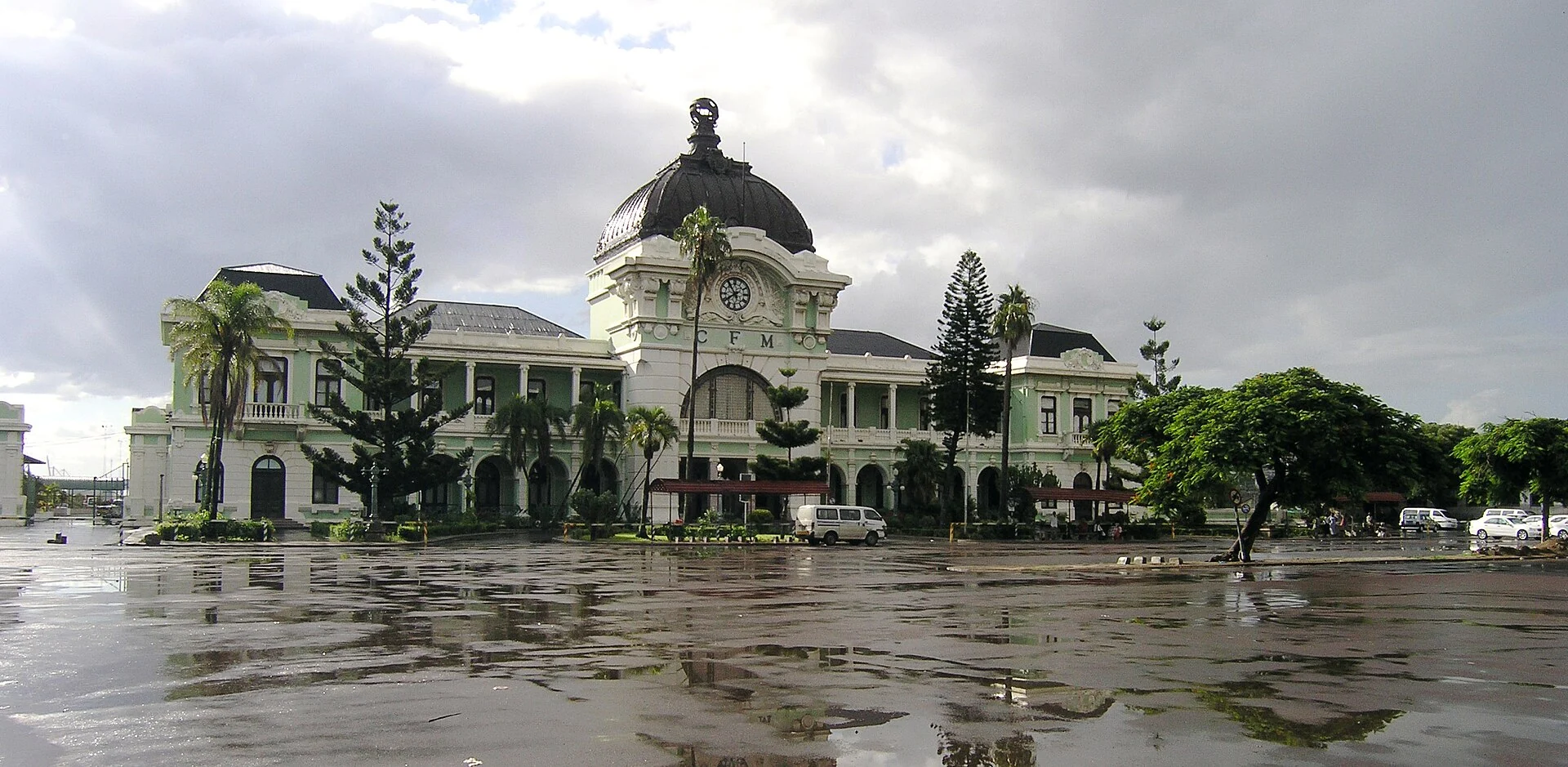Caminhos de Ferro de Mocambique, Railway Station in Maputo, Mozambique
