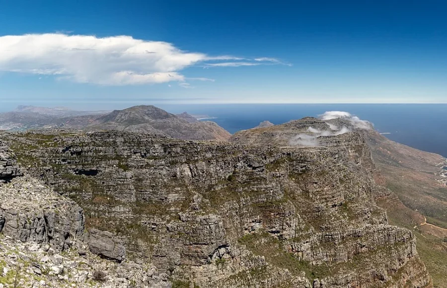 Cape Town by Mountain and Sea: A Three-Day Route with Weather Flexibility