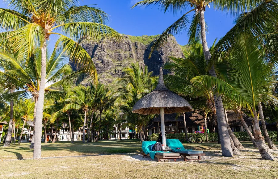 Mauritius Beyond the Lagoon: Le Morne, Heritage and Green Interior