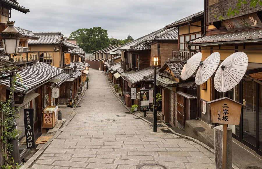 Kyoto Beyond the Checklist: A Neighborhood-First Guide