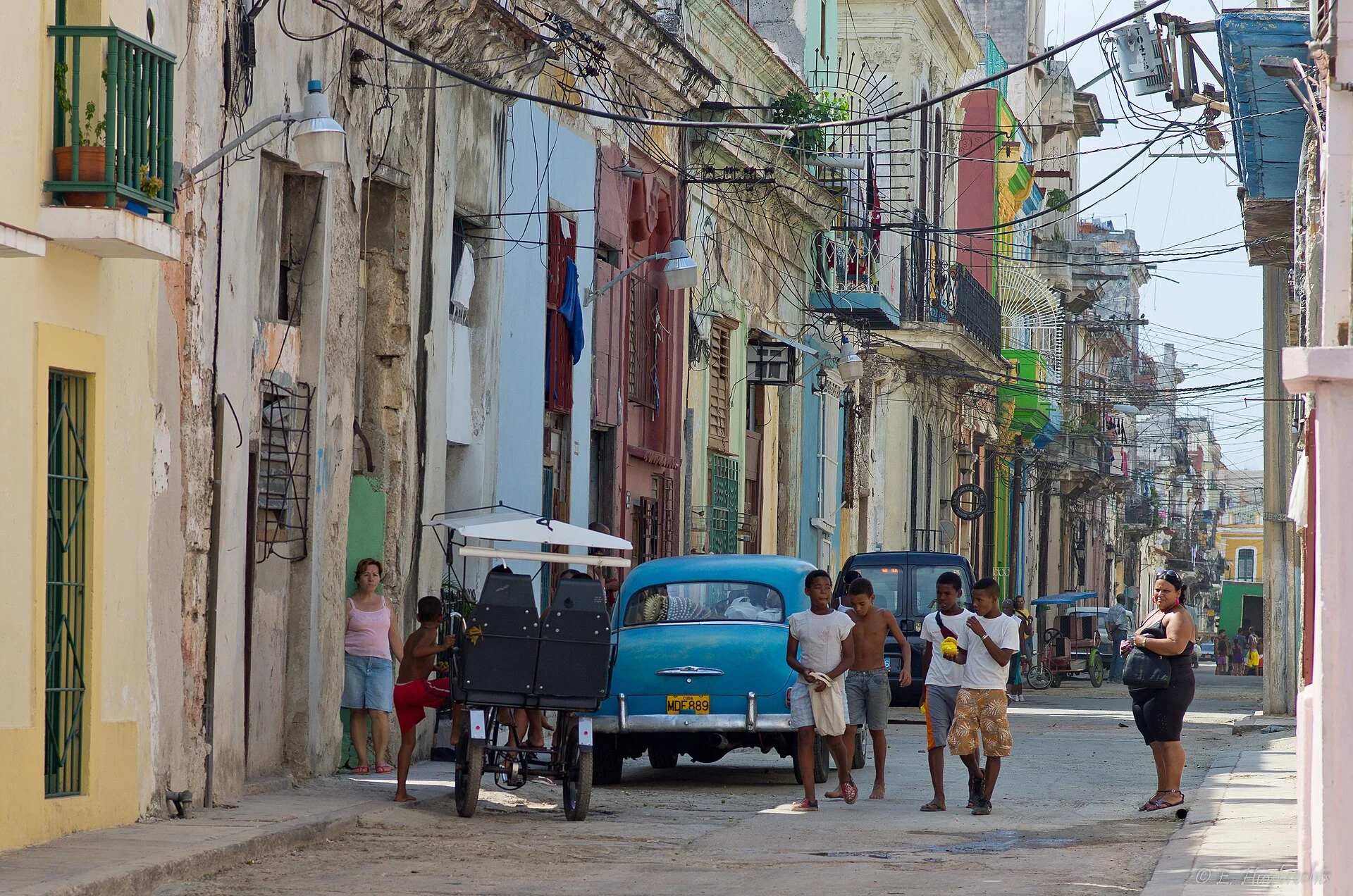 Street of Old Habana, Cuba, Jul.2011 (5981653907)