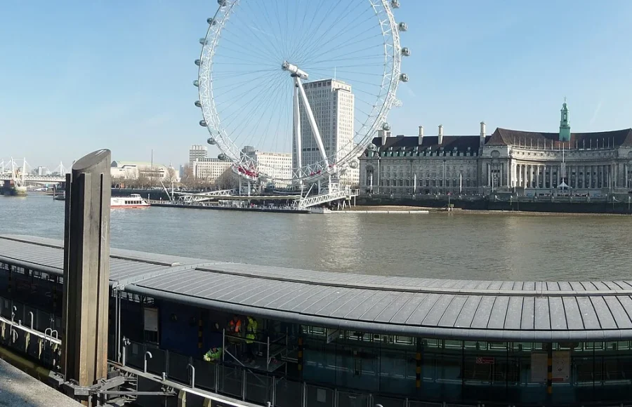 London by Area: A Calmer Way to Explore a Vast City