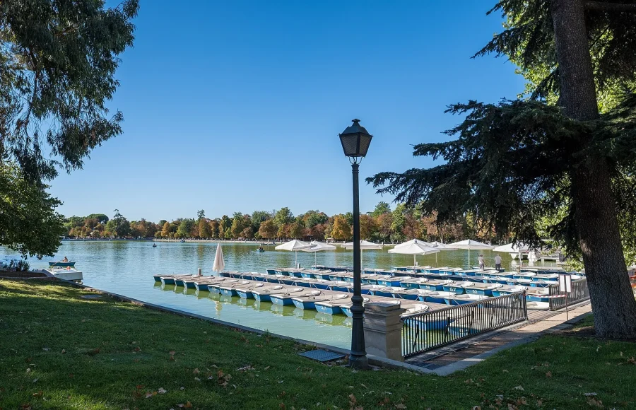 Madrid for First-Time Visitors: Art, Parks, and Late Evenings