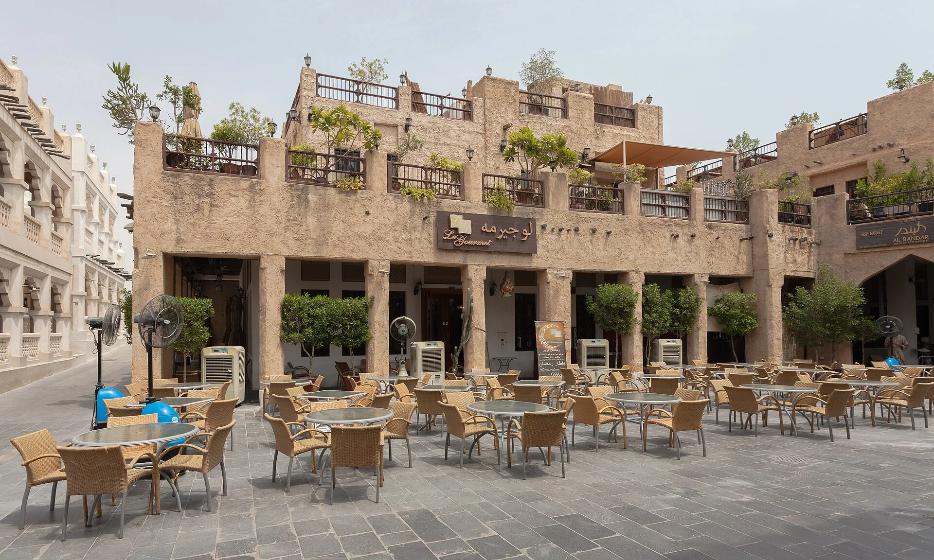 Souq Waqif, Doha, Catar, 2013-08-05, DD