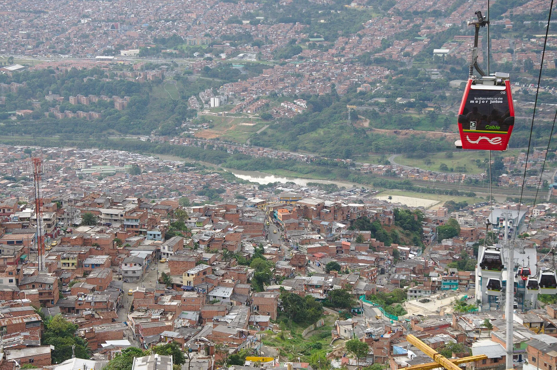 Metrocable and Comuna 1 in Medellín